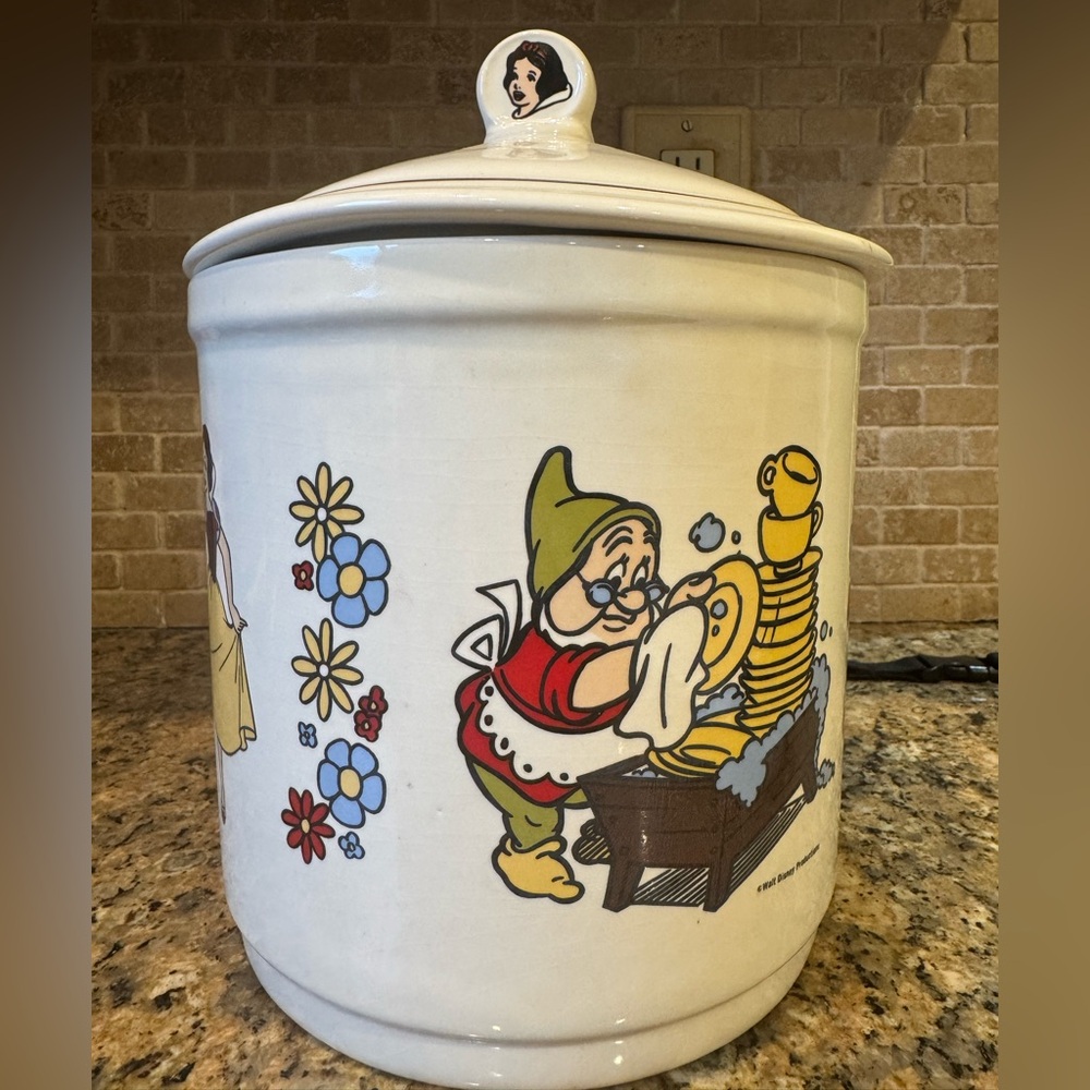 Disney Lenox Animated Classics Canister Collection Snow White Dwarfs Coffee 1997